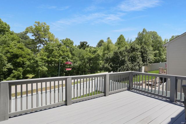 818 Tawny Drive, Evansville, IN 47712