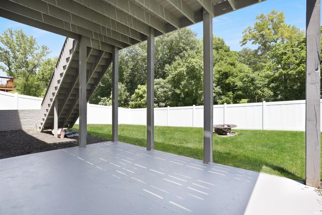 818 Tawny Drive, Evansville, IN 47712