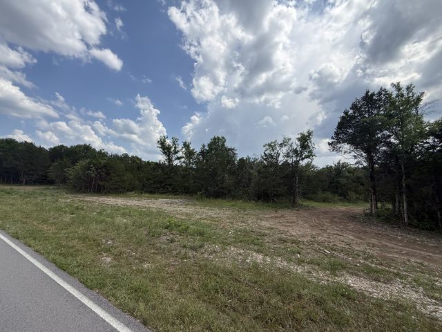 16 Vesta Rd, Lebanon, TN 37090