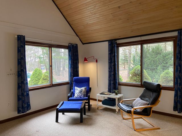 6111 W Longbridge Road, Pentwater, MI 49449