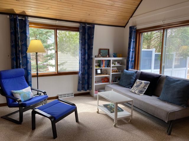 6111 W Longbridge Road, Pentwater, MI 49449