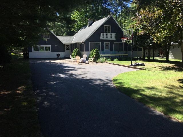 6111 W Longbridge Road, Pentwater, MI 49449