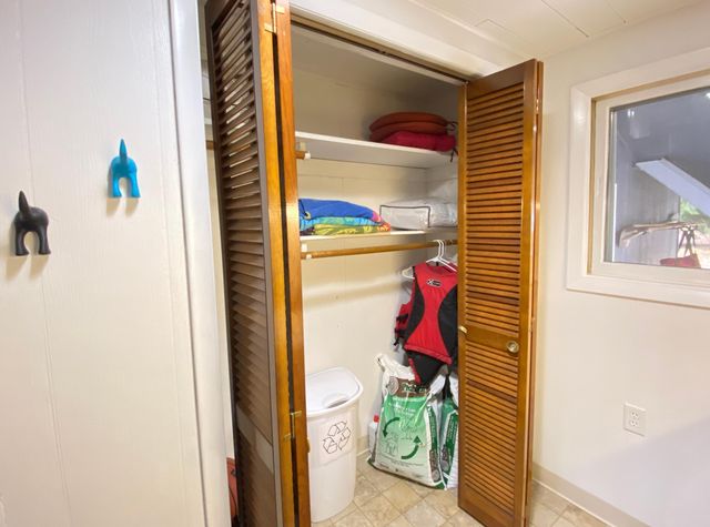 6111 W Longbridge Road, Pentwater, MI 49449