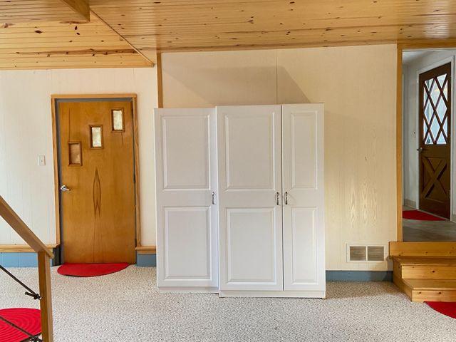 6111 W Longbridge Road, Pentwater, MI 49449