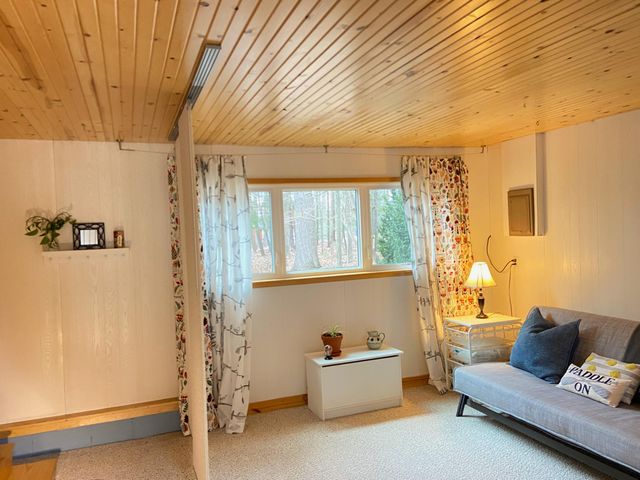 6111 W Longbridge Road, Pentwater, MI 49449