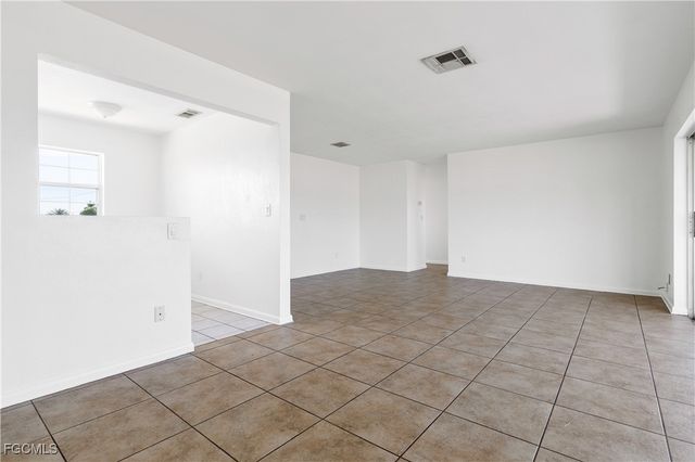 3102 SE 18th AVE, Cape Coral, FL 33904
