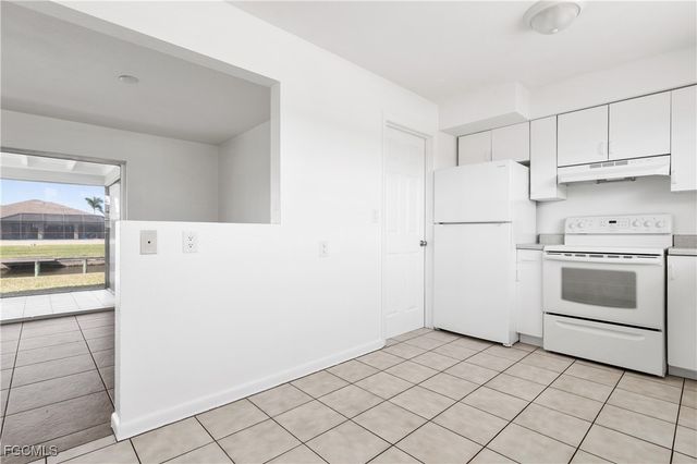 3102 SE 18th AVE, Cape Coral, FL 33904