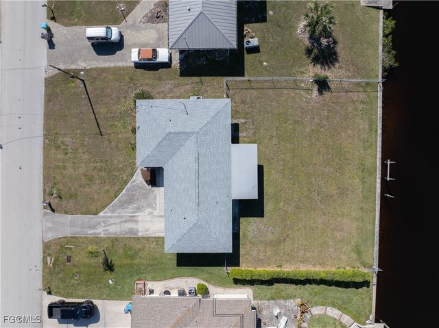 3102 SE 18th AVE, Cape Coral, FL 33904