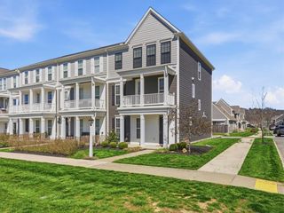 1638 Hastings Park Dr, South Fayette, PA 15017