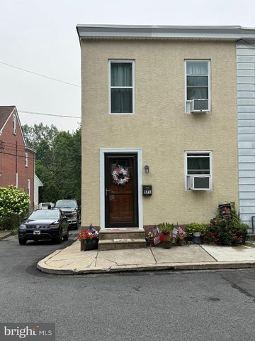 571 SUMMIT ST, King Of Prussia, PA 19406