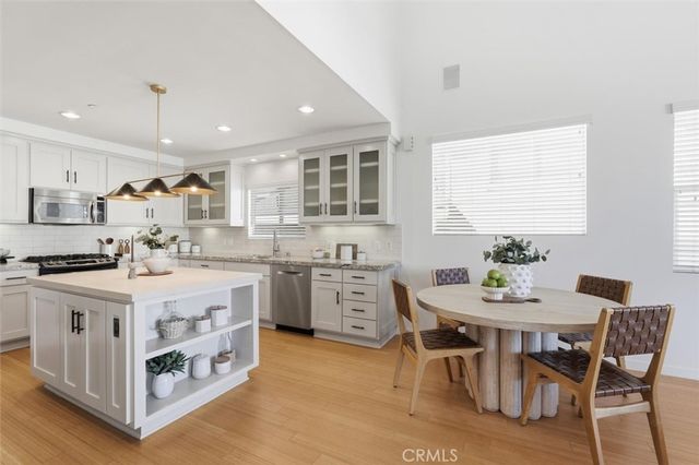 1836 Rockefeller Lane, Redondo Beach, CA 90278