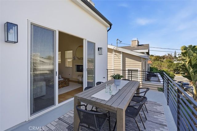 1836 Rockefeller Lane, Redondo Beach, CA 90278