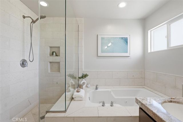 1836 Rockefeller Lane, Redondo Beach, CA 90278