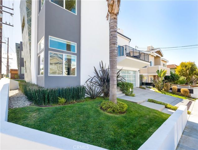 1836 Rockefeller Lane, Redondo Beach, CA 90278
