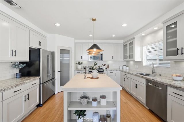 1836 Rockefeller Lane, Redondo Beach, CA 90278