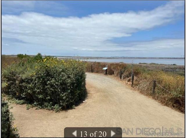 574 10th St, Imperial Beach, CA 91932