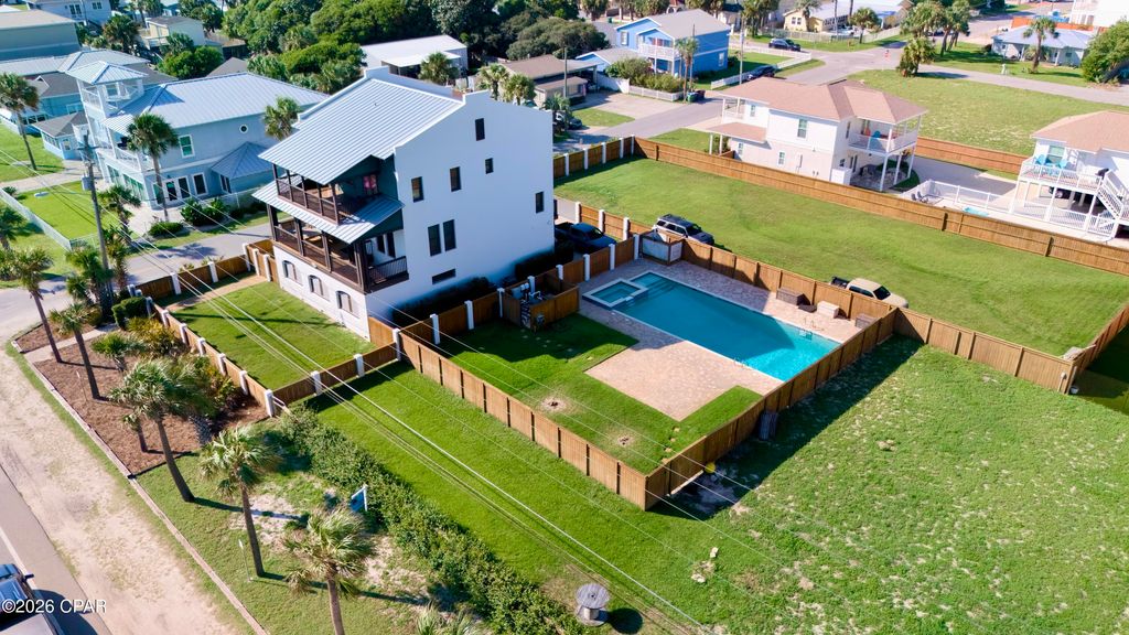 Image 12 of property listing at 13706 Front Beach Road, Panama City Beach, FL 32413