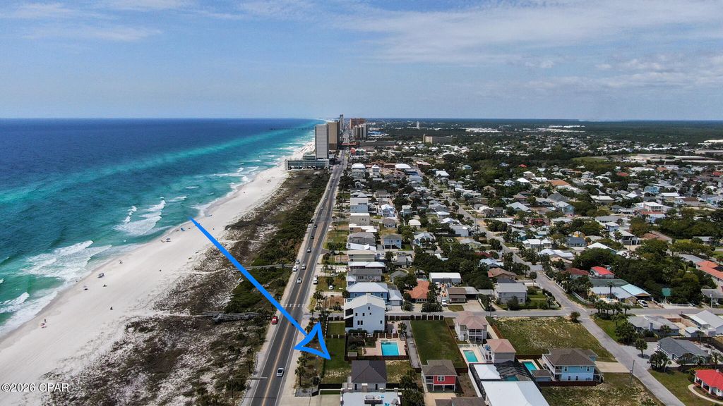 Image 14 of property listing at 13706 Front Beach Road, Panama City Beach, FL 32413