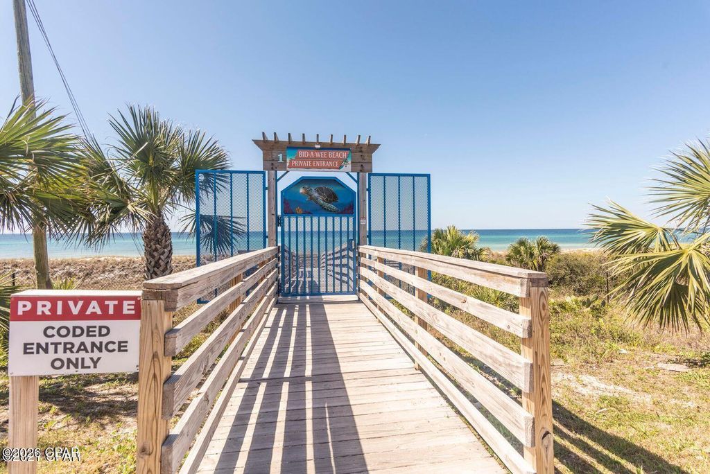 Image 18 of property listing at 13706 Front Beach Road, Panama City Beach, FL 32413