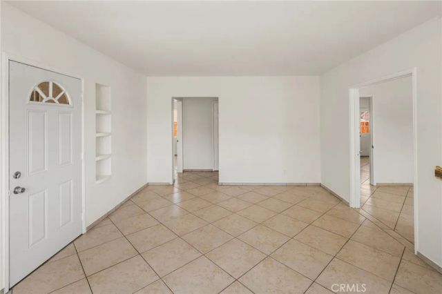 821 S Orange, Santa Ana, CA 92701