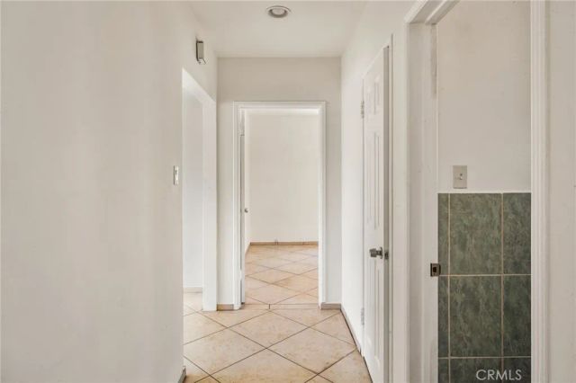 821 S Orange, Santa Ana, CA 92701