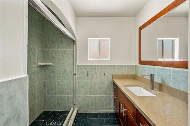 821 S Orange, Santa Ana, CA 92701