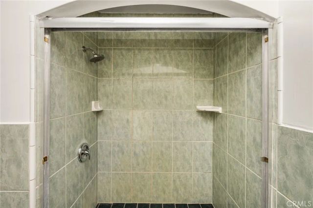 821 S Orange, Santa Ana, CA 92701