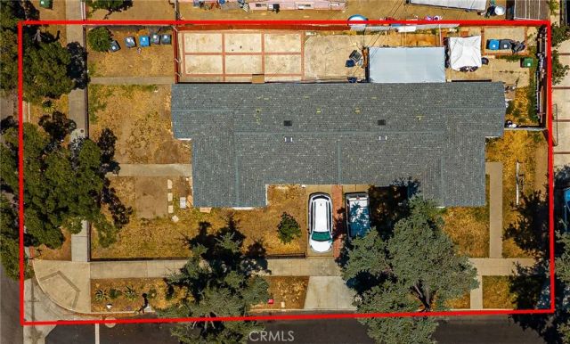 821 S Orange, Santa Ana, CA 92701