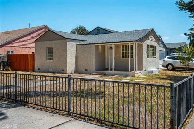 821 S Orange, Santa Ana, CA 92701