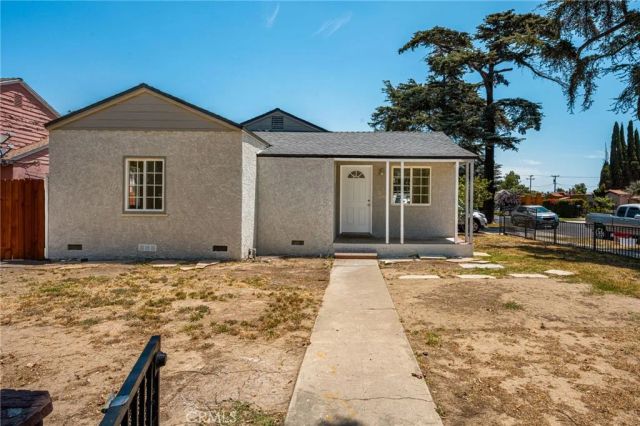 821 S Orange, Santa Ana, CA 92701
