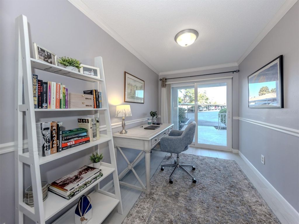 Image 17 of property listing at 500 THE ESPLANADE N 102, Venice, FL 34285