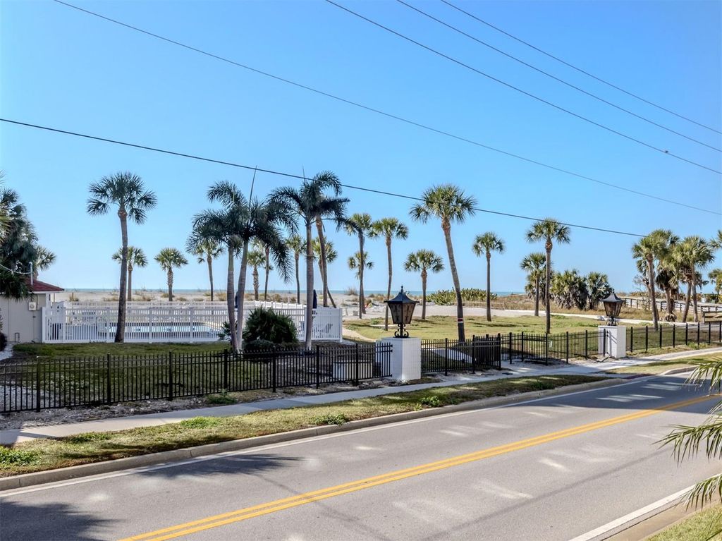 Image 36 of property listing at 500 THE ESPLANADE N 102, Venice, FL 34285