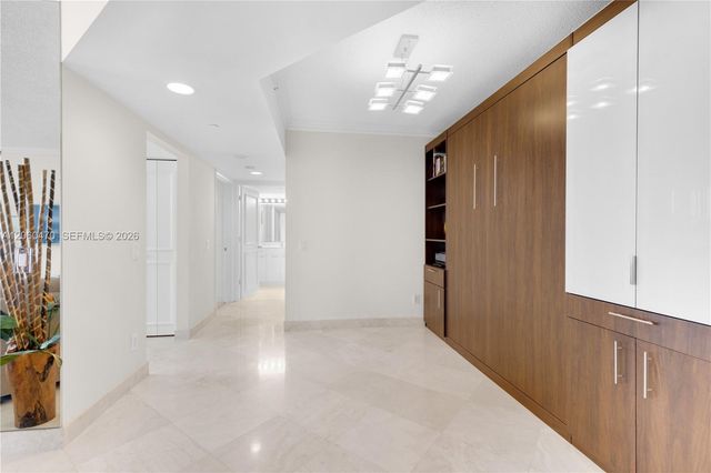 21055 Yacht Club Dr 1804, Aventura, FL 33180