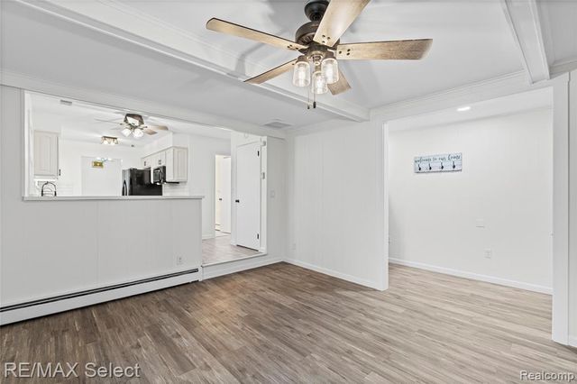 2461 N Long Lake Road, Fenton, MI 48430