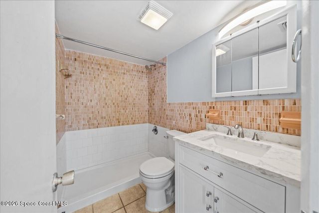3190 N Atlantic Avenue 204, Cocoa Beach, FL 32931