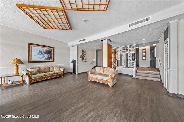 3190 N Atlantic Avenue 204, Cocoa Beach, FL 32931