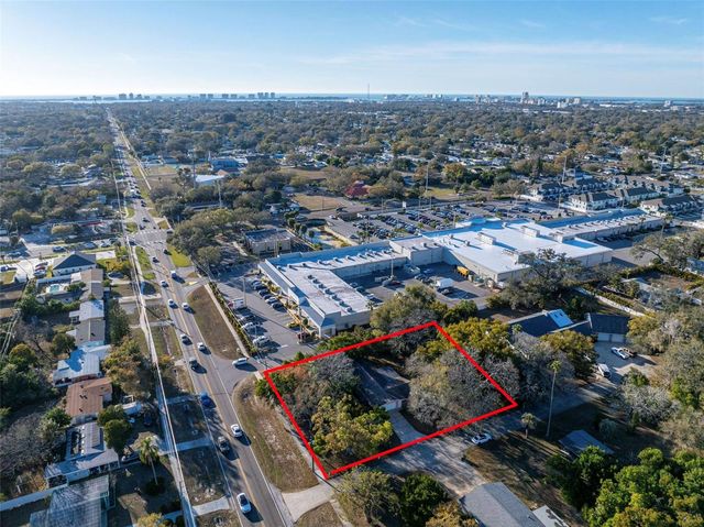 1546 BELLEAIR ROAD, Clearwater, FL 33756