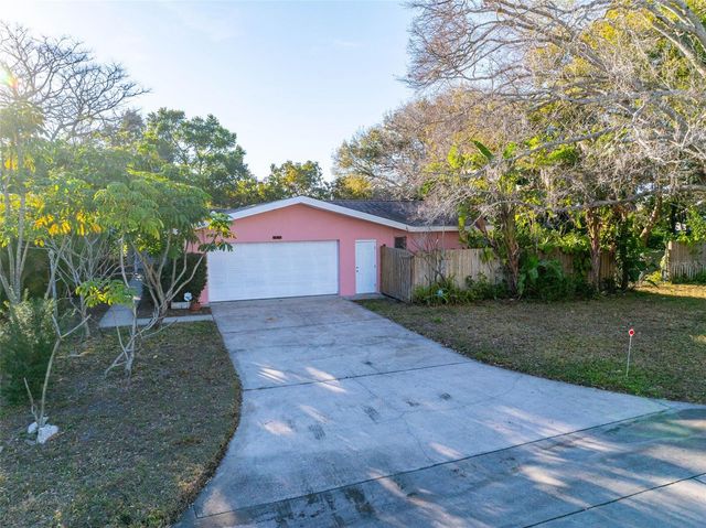 1546 BELLEAIR ROAD, Clearwater, FL 33756