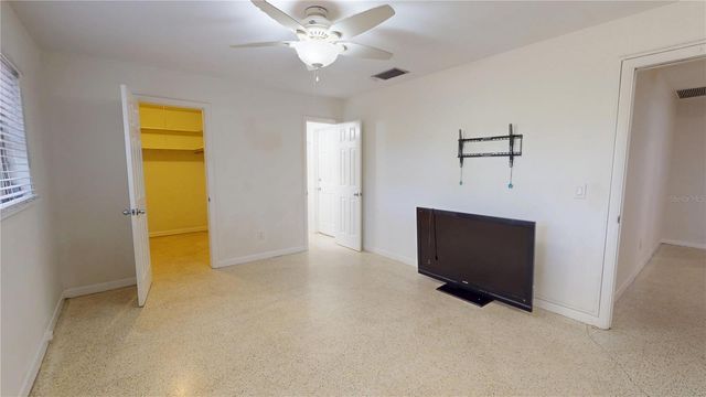 1546 BELLEAIR ROAD, Clearwater, FL 33756