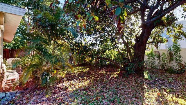 1546 BELLEAIR ROAD, Clearwater, FL 33756