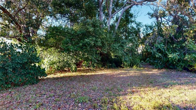 1546 BELLEAIR ROAD, Clearwater, FL 33756