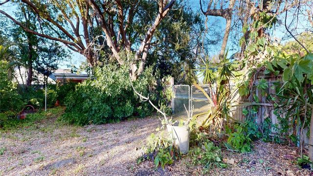 1546 BELLEAIR ROAD, Clearwater, FL 33756