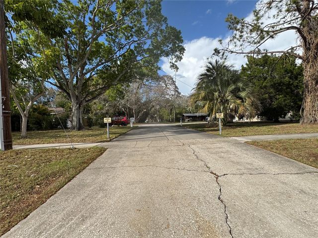 1546 BELLEAIR ROAD, Clearwater, FL 33756