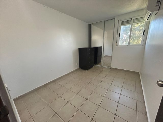 1050 LAS PALMAS AVENUE 303, San Juan, PR 00907