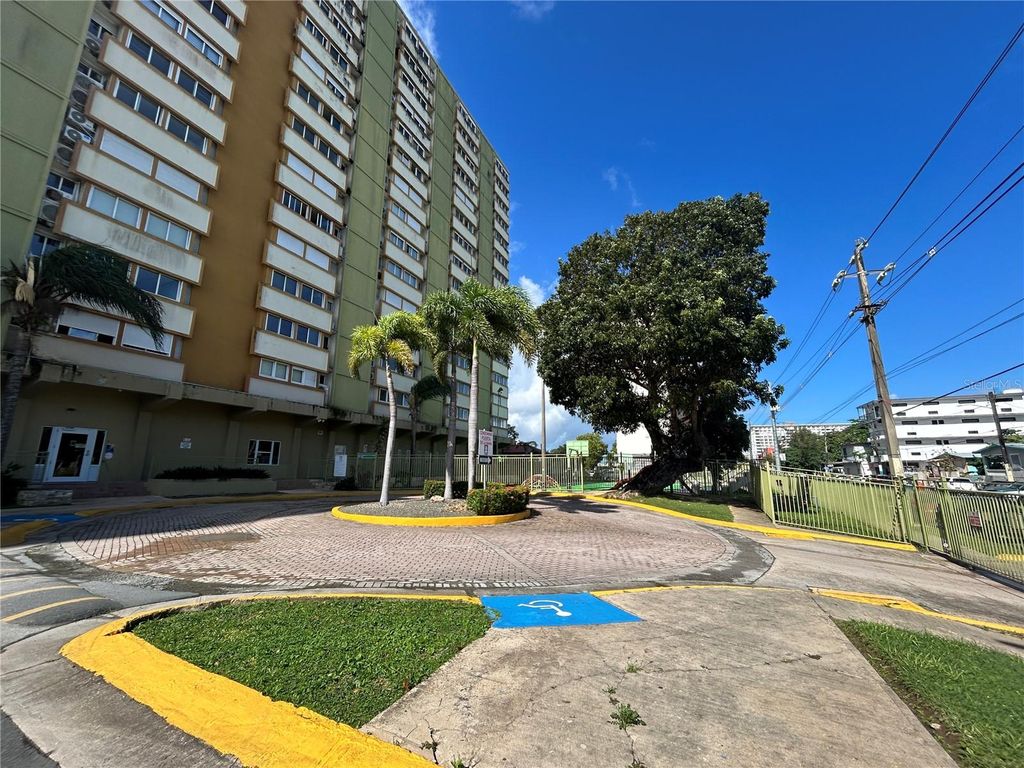 1050 LAS PALMAS AVENUE 303, San Juan, PR 00907