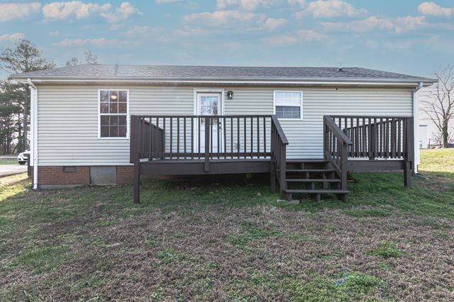 200 Hugh Hunter Rd, Oak Grove, KY 42262