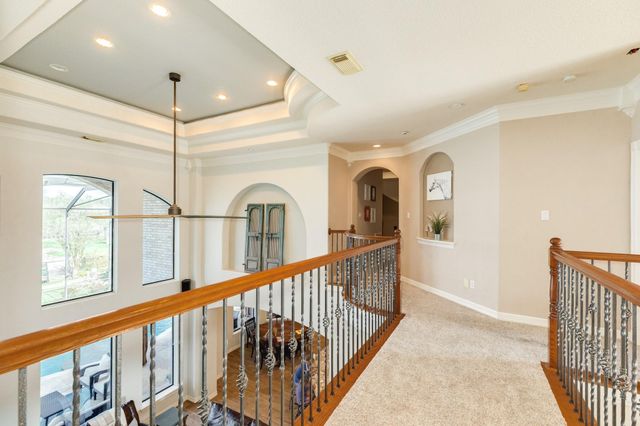 203 Arrowhead Drive, Lake Jackson, TX 77566