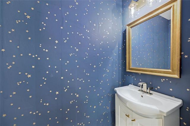 5330 Balcones DR G, Austin, TX 78731