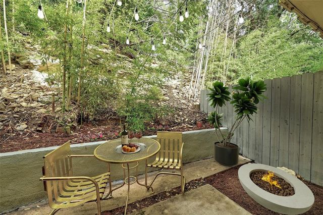 5330 Balcones DR G, Austin, TX 78731