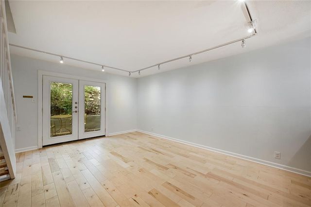 5330 Balcones DR G, Austin, TX 78731